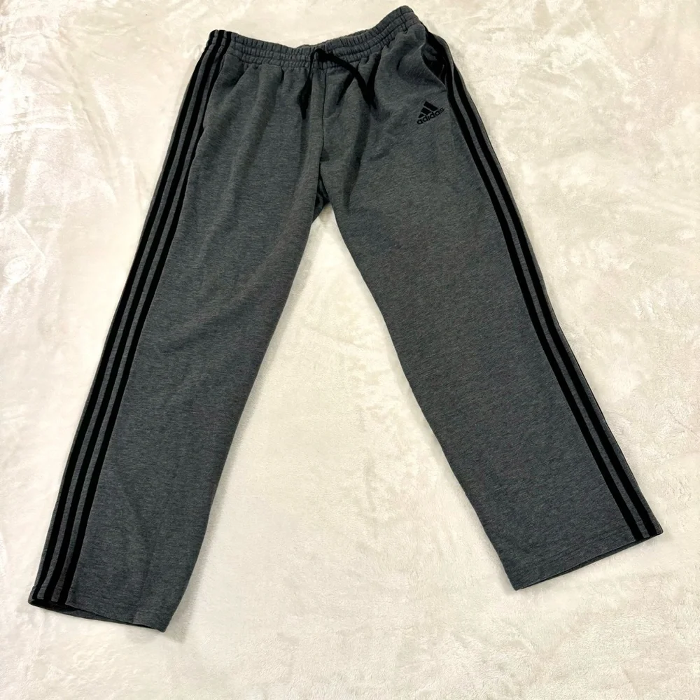 Adidas men’s lounge sweatpants with three stripe grey and black size XL - Picture 4 of 9